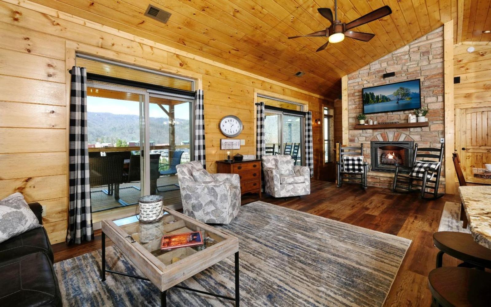 فيلا Holly Ridge Hideaway جاتلينبرج المظهر الخارجي الصورة